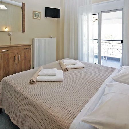 Funbeach Rooms Неос Мармарас Екстериор снимка