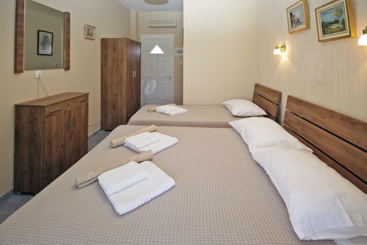 Funbeach Rooms Неос Мармарас Екстериор снимка